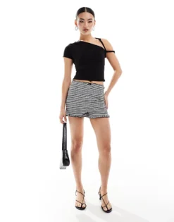 Missyempire Slinky One Sleeve Twist Strap Top In Black For Women -Missyempire Sales Store 206841354 4