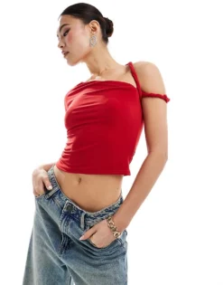 Missyempire Slinky One Sleeve Twist Strap Top In Red For Women