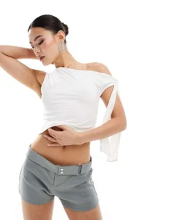 Missyempire Slinky Off Shoulder Tie Detail Top In White For Women